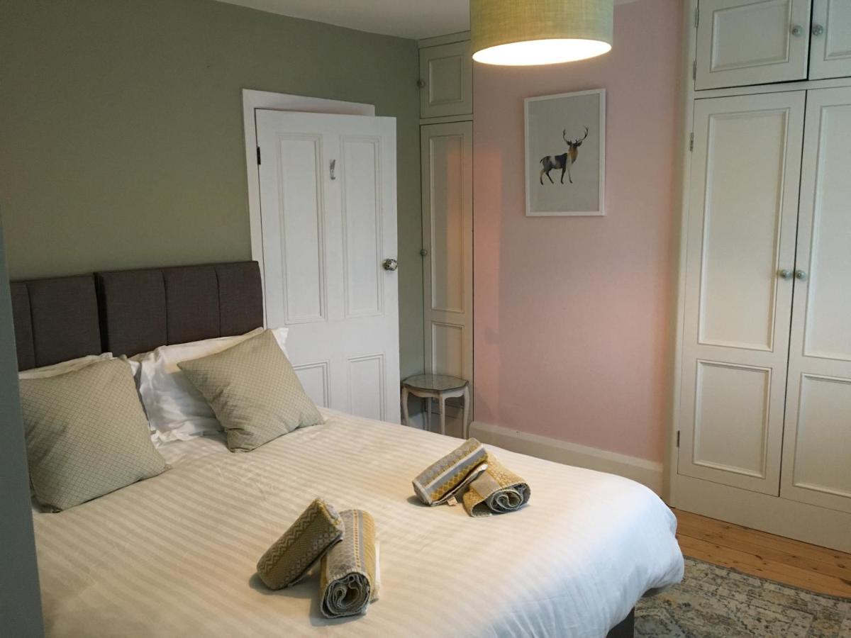 St Mary'S Cottage Boston Spa Экстерьер фото
